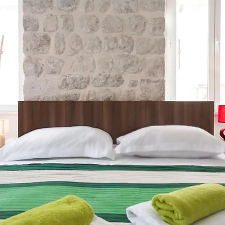 Simply Chic Guest house