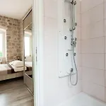 Simply Chic Casa de hóspedes 3*
